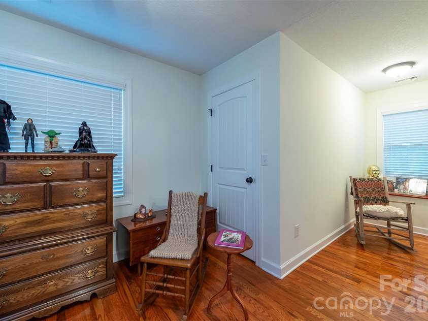 25 Deer Trail Way, Fairview, NC 28730.  MLS# CAR4428535, YatesRealty ID 53113. 