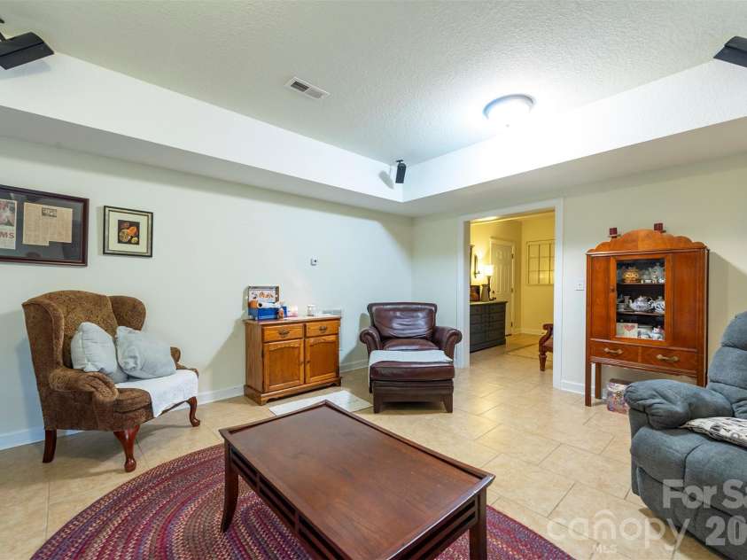 25 Deer Trail Way, Fairview, NC 28730.  MLS# CAR4428535, YatesRealty ID 53113. 