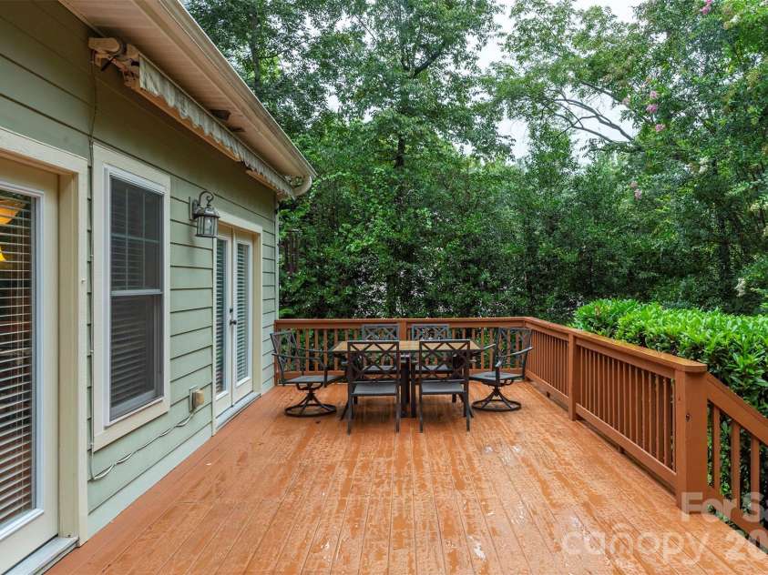 25 Deer Trail Way, Fairview, NC 28730.  MLS# CAR4428535, YatesRealty ID 53113. 
