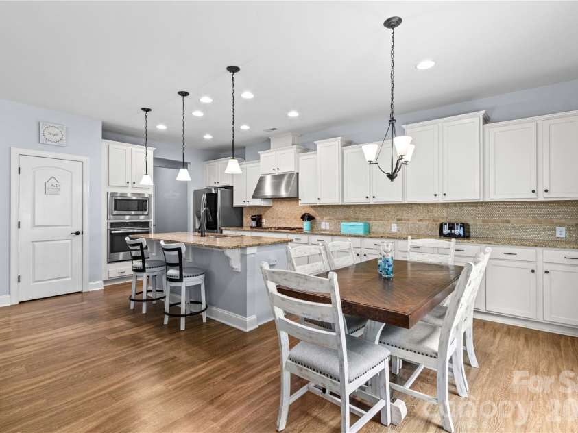 111 Paradise Hills Circle, Mooresville, NC 28115.  MLS# CAR4428377, YatesRealty ID 53114. Open Kitchen Plan