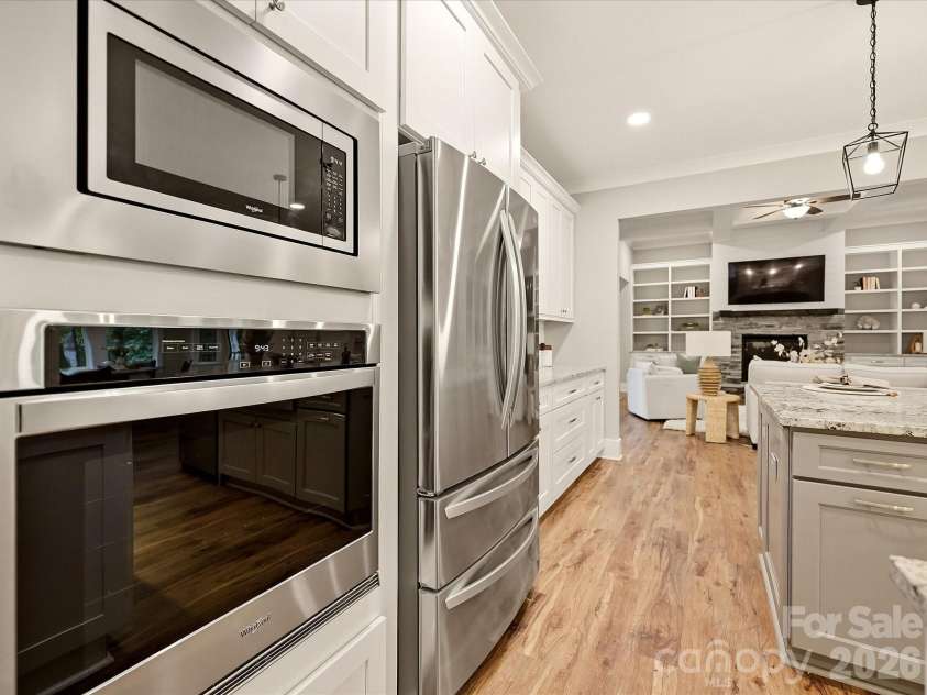 138 Waterbury Drive, Mooresville, NC 28117.  MLS# CAR4420165, YatesRealty ID 53116. Kitchen