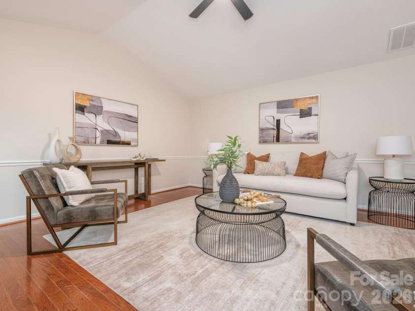 1207 Matthews Plantation Drive, Matthews, NC 28105.  MLS# CAR4428442, YatesRealty ID 53119. 