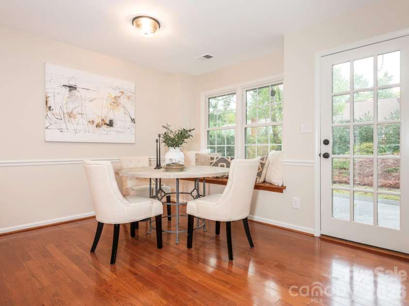 1207 Matthews Plantation Drive, Matthews, NC 28105.  MLS# CAR4428442, YatesRealty ID 53119. 