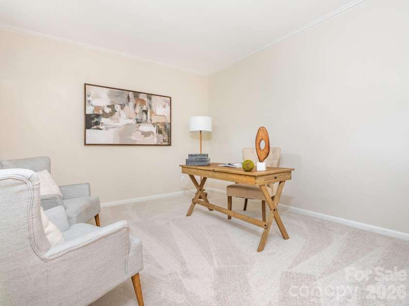 1207 Matthews Plantation Drive, Matthews, NC 28105.  MLS# CAR4428442, YatesRealty ID 53119. 