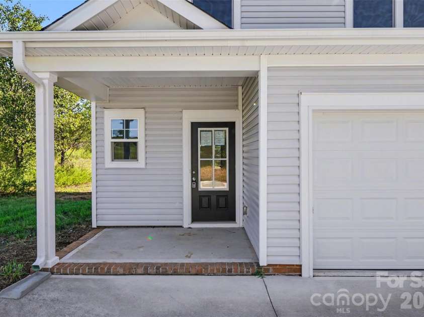 405 Webb Road, Shelby, NC 28152.  MLS# CAR4422603, YatesRealty ID 53120. 