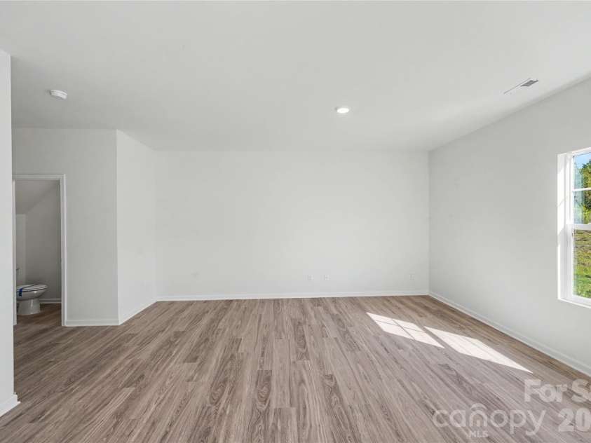 405 Webb Road, Shelby, NC 28152.  MLS# CAR4422603, YatesRealty ID 53120. 