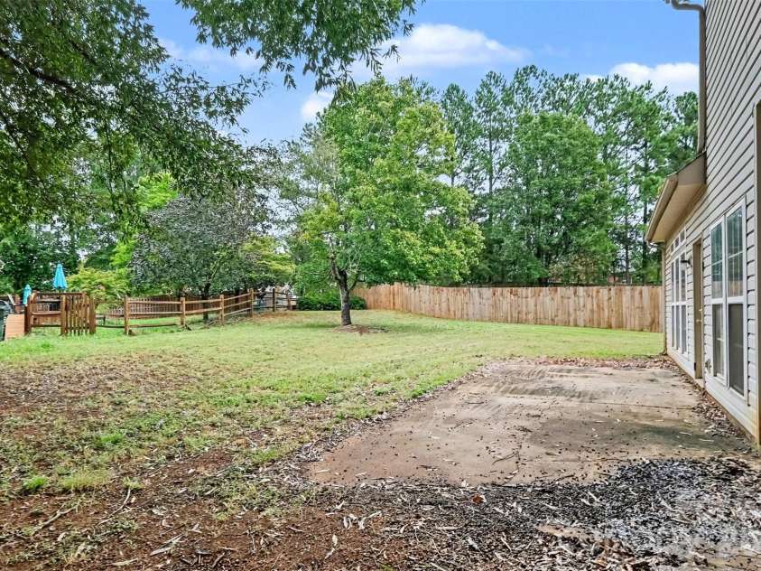 4153 Griswell Drive, Concord, NC 28027.  MLS# CAR4428484, YatesRealty ID 53123. 