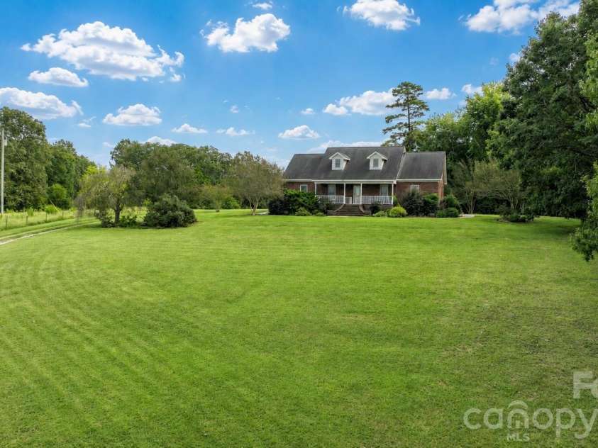 5526 Old Kennedy Ford Road, Marshville, NC 28103.  MLS# CAR4427032, YatesRealty ID 53125. 