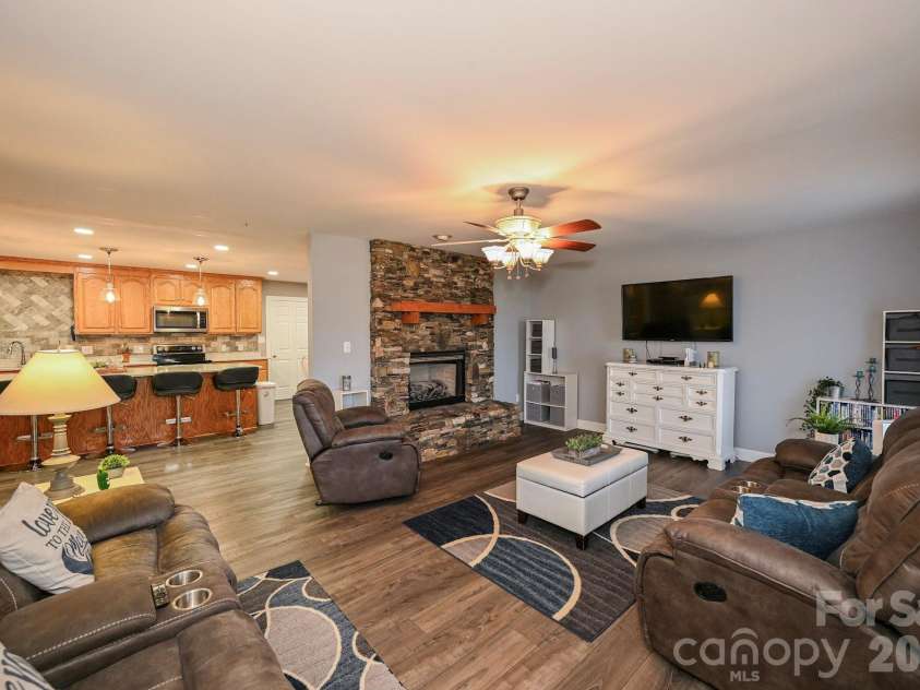 5526 Old Kennedy Ford Road, Marshville, NC 28103.  MLS# CAR4427032, YatesRealty ID 53125. 