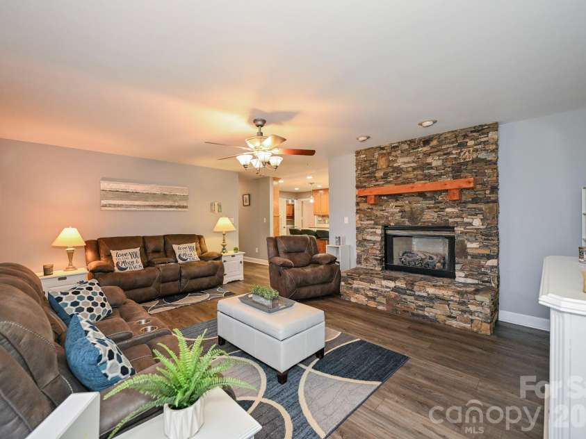 5526 Old Kennedy Ford Road, Marshville, NC 28103.  MLS# CAR4427032, YatesRealty ID 53125. 