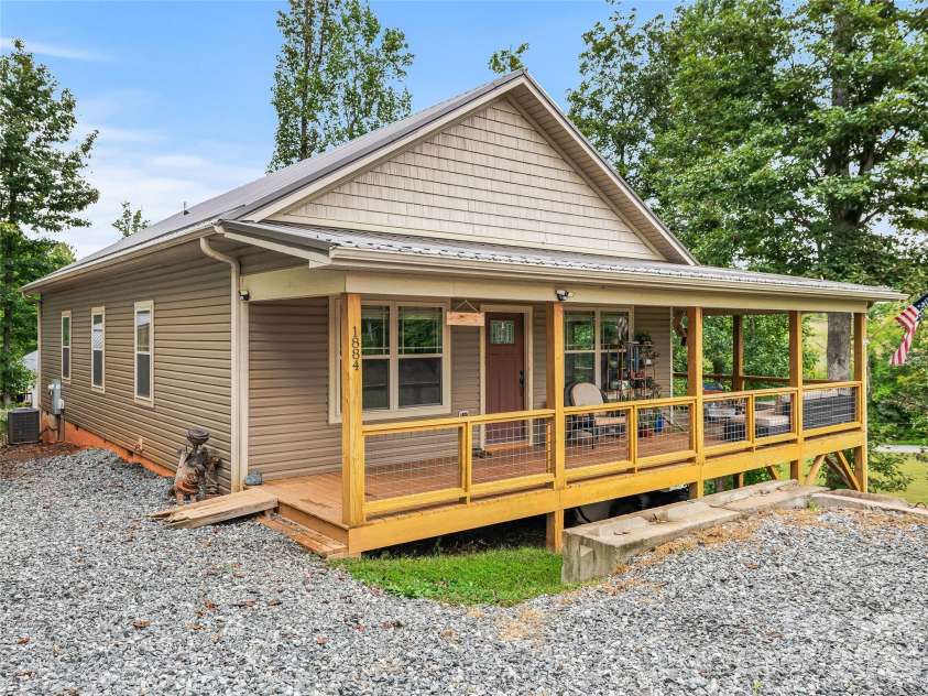 1884 Bear Creek Road, Leicester, NC 28748.  MLS# CAR4425462, YatesRealty ID 53129. 