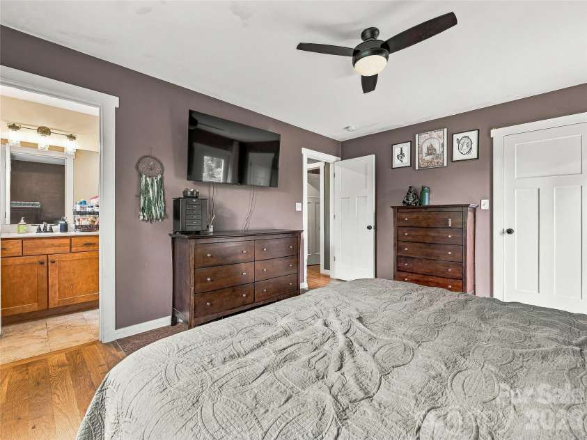 1884 Bear Creek Road, Leicester, NC 28748.  MLS# CAR4425462, YatesRealty ID 53129. 