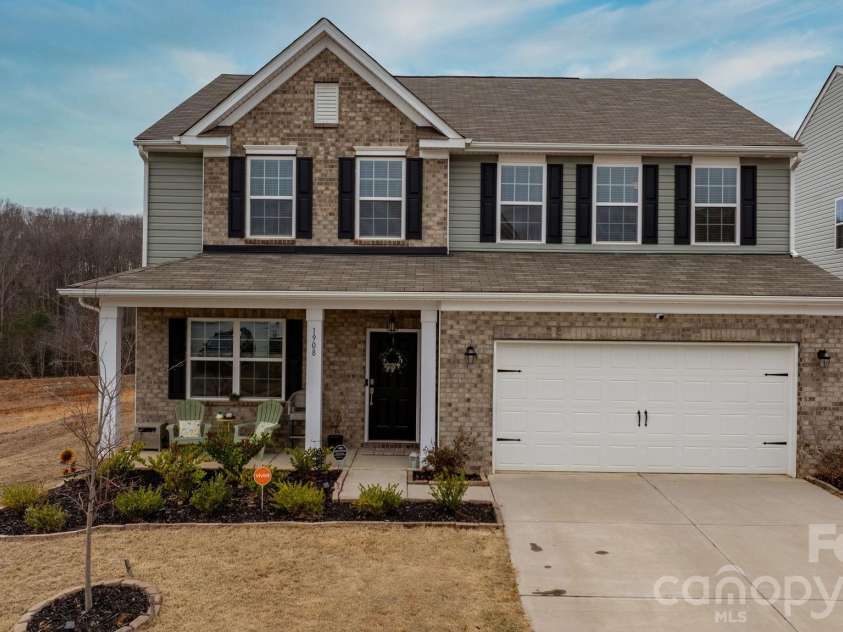 1908 Lowland Shade Court, Maiden, NC 28650.  MLS# CAR4350942, YatesRealty ID 5313. 