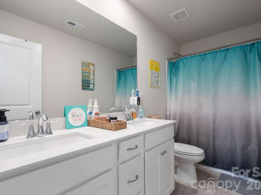 1908 Lowland Shade Court, Maiden, NC 28650.  MLS# CAR4350942, YatesRealty ID 5313. 