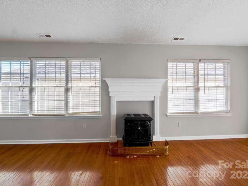 369 Highland Golf Drive, Flat Rock, NC 28731.  MLS# CAR4224826, YatesRealty ID 5313. 