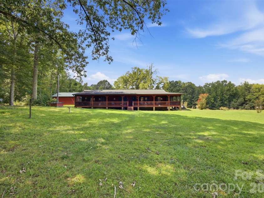 995 Bethel School Road, Clover, SC 29710.  MLS# CAR4421886, YatesRealty ID 53130. 