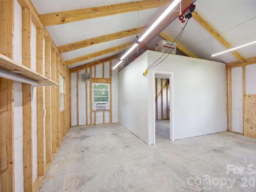 995 Bethel School Road, Clover, SC 29710.  MLS# CAR4421886, YatesRealty ID 53130. 
