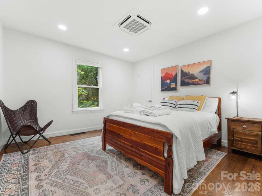 105 Robinson Avenue, Brevard, NC 28712.  MLS# CAR4427338, YatesRealty ID 53132. Second Bedroom