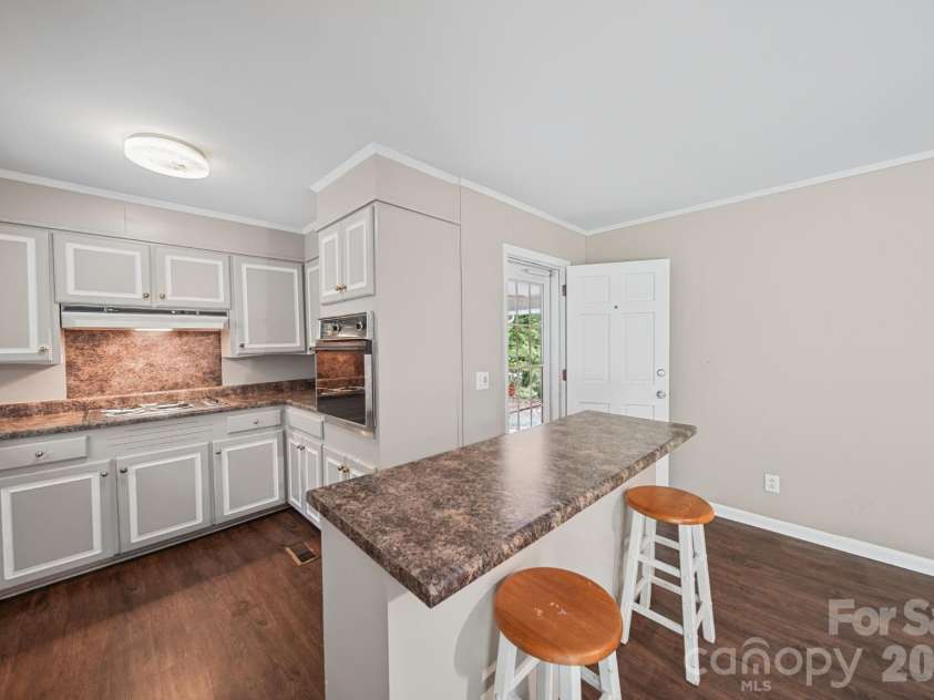 204 Breslin Street, Wadesboro, NC 28170.  MLS# CAR4425795, YatesRealty ID 53133. Kitchen