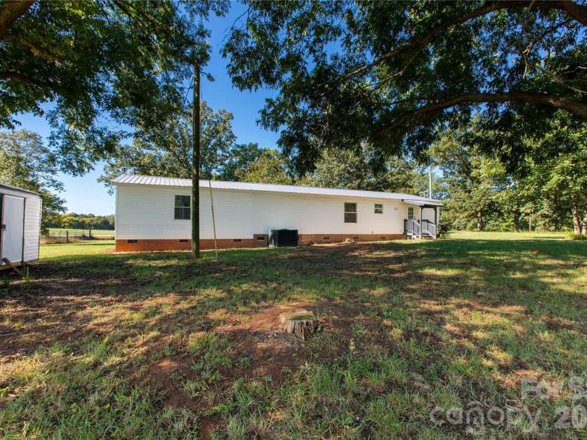 6177 Shiloh Unity Road, Lancaster, SC 29720.  MLS# CAR4426217, YatesRealty ID 53135. 