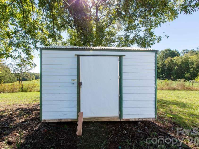 6177 Shiloh Unity Road, Lancaster, SC 29720.  MLS# CAR4426217, YatesRealty ID 53135. 