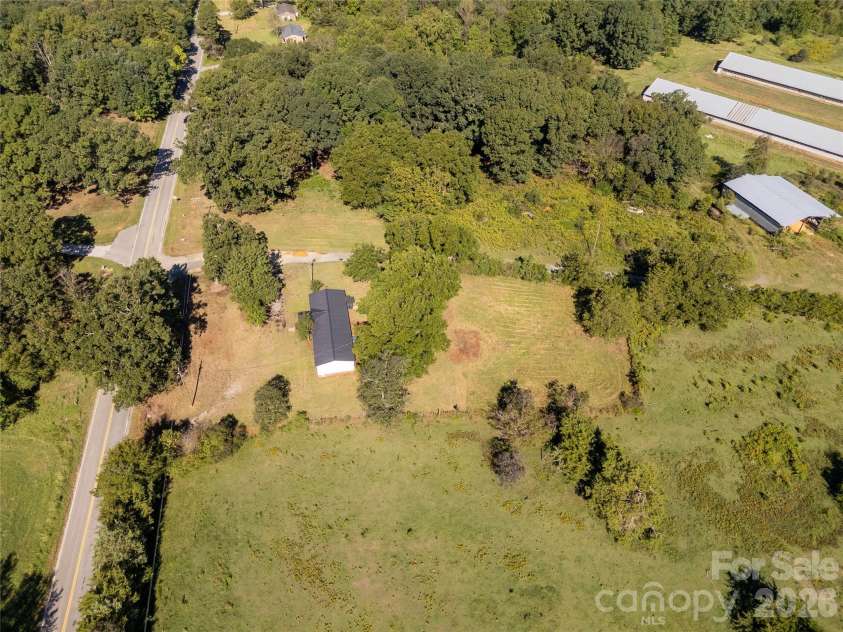 6177 Shiloh Unity Road, Lancaster, SC 29720.  MLS# CAR4426217, YatesRealty ID 53135. 