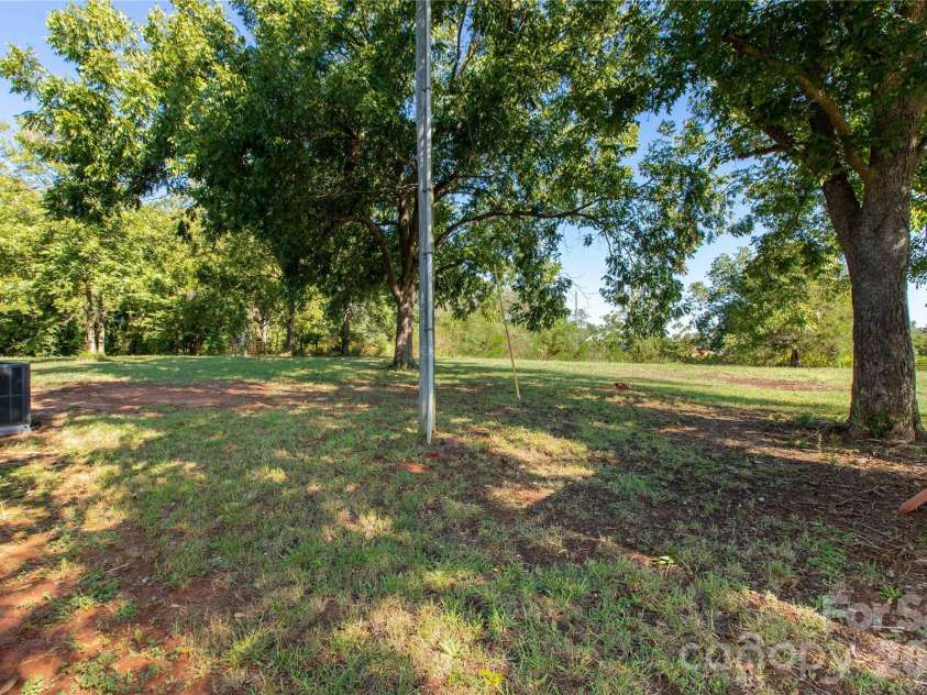 6177 Shiloh Unity Road, Lancaster, SC 29720.  MLS# CAR4426217, YatesRealty ID 53135. 