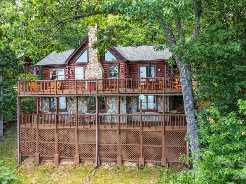 155 Hickory Nut Lane, Lake Lure, NC 28746.  MLS# CAR4409899, YatesRealty ID 53137. 