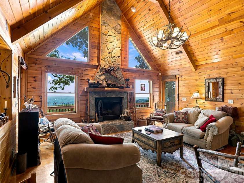 155 Hickory Nut Lane, Lake Lure, NC 28746.  MLS# CAR4409899, YatesRealty ID 53137. 