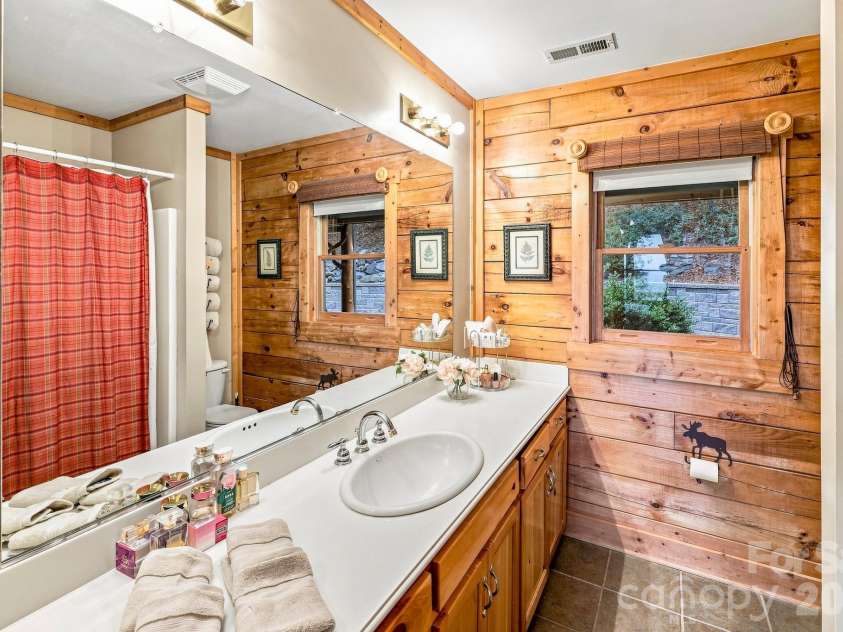 155 Hickory Nut Lane, Lake Lure, NC 28746.  MLS# CAR4409899, YatesRealty ID 53137. 