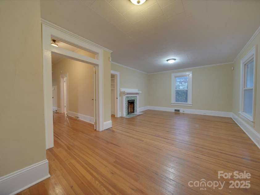 126 Division Avenue, Salisbury, NC 28144.  MLS# CAR4200804, YatesRealty ID 5314. Living room