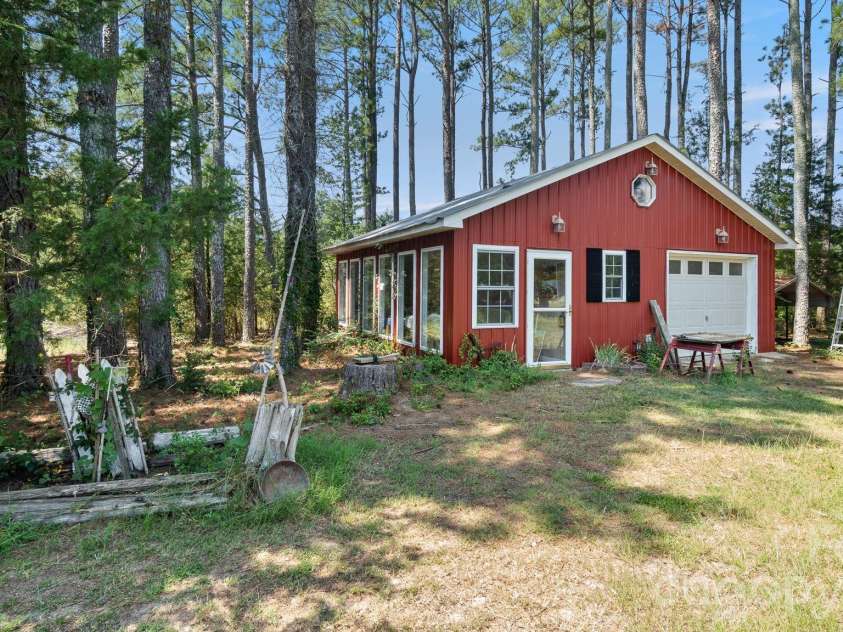 318 McFarlan Road, Morven, NC 28119.  MLS# CAR4427388, YatesRealty ID 53142. 
