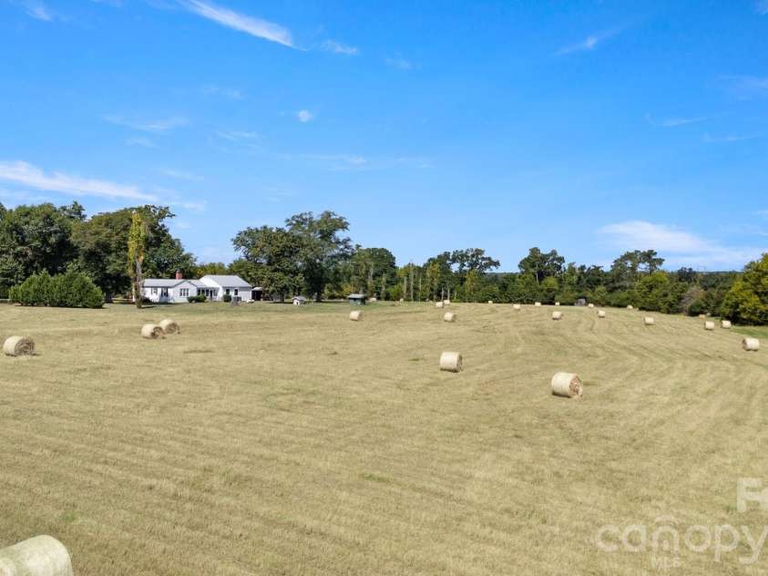 318 McFarlan Road, Morven, NC 28119.  MLS# CAR4427388, YatesRealty ID 53142. 