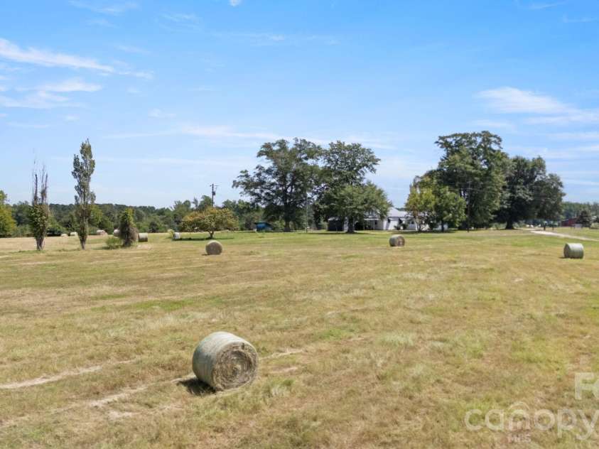 318 McFarlan Road, Morven, NC 28119.  MLS# CAR4427388, YatesRealty ID 53142. 