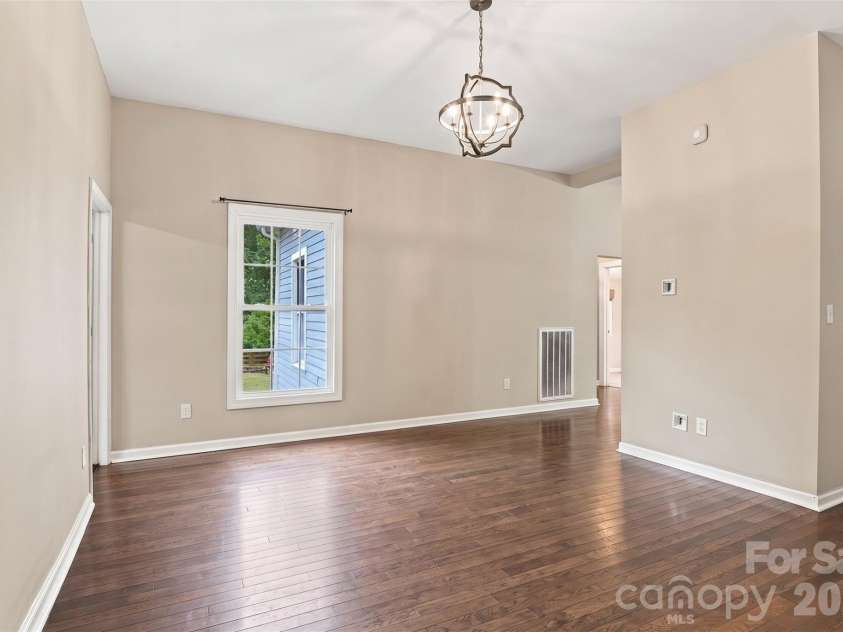 360 Oak Drive, McConnells, SC 29726.  MLS# CAR4420935, YatesRealty ID 53143. 