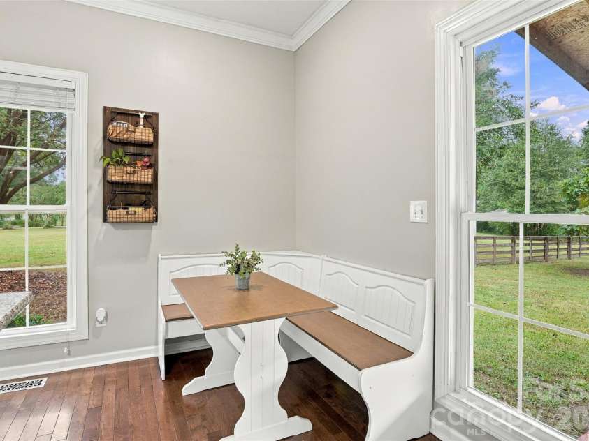 360 Oak Drive, McConnells, SC 29726.  MLS# CAR4420935, YatesRealty ID 53143. 