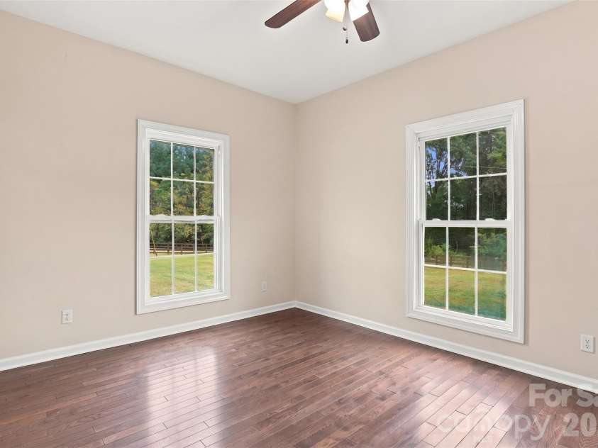 360 Oak Drive, McConnells, SC 29726.  MLS# CAR4420935, YatesRealty ID 53143. 