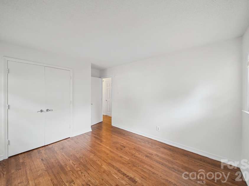1435 Green Circle Drive, Gastonia, NC 28054.  MLS# CAR4426113, YatesRealty ID 53144. 