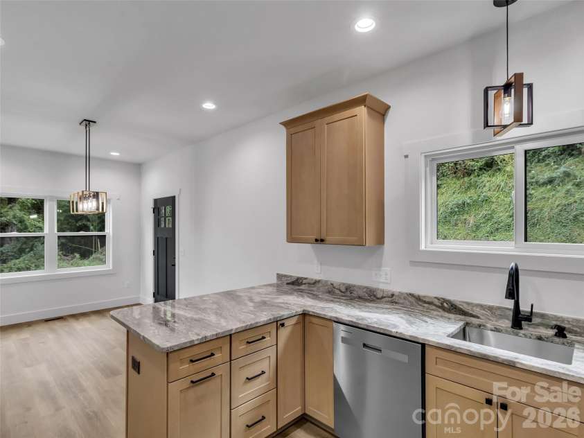 98 Mcelroy Street, Waynesville, NC 28786.  MLS# CAR4428599, YatesRealty ID 53145. 