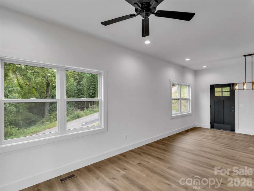 98 Mcelroy Street, Waynesville, NC 28786.  MLS# CAR4428599, YatesRealty ID 53145. 