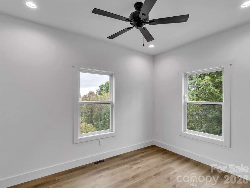 98 Mcelroy Street, Waynesville, NC 28786.  MLS# CAR4428599, YatesRealty ID 53145. 
