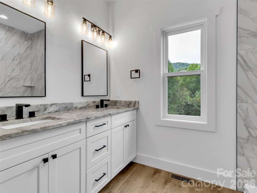 98 Mcelroy Street, Waynesville, NC 28786.  MLS# CAR4428599, YatesRealty ID 53145. 
