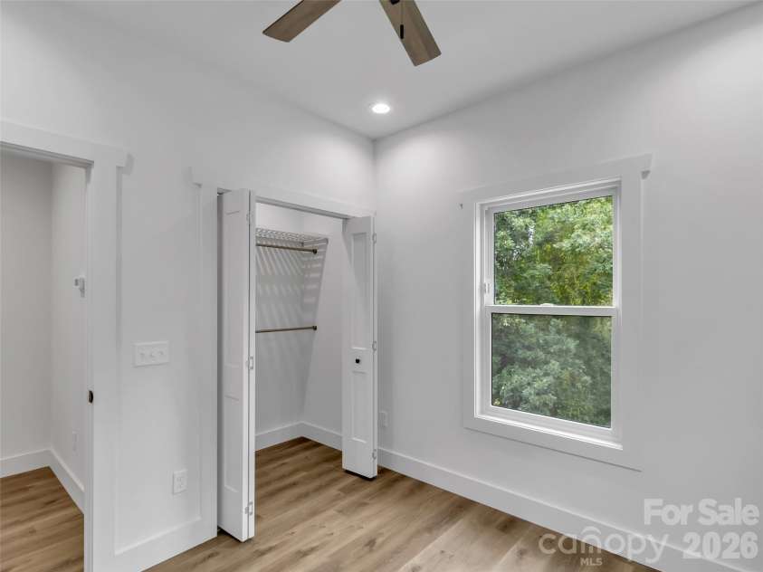 98 Mcelroy Street, Waynesville, NC 28786.  MLS# CAR4428599, YatesRealty ID 53145. 