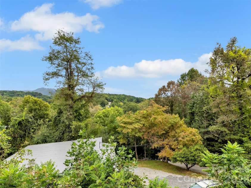 98 Mcelroy Street, Waynesville, NC 28786.  MLS# CAR4428599, YatesRealty ID 53145. 