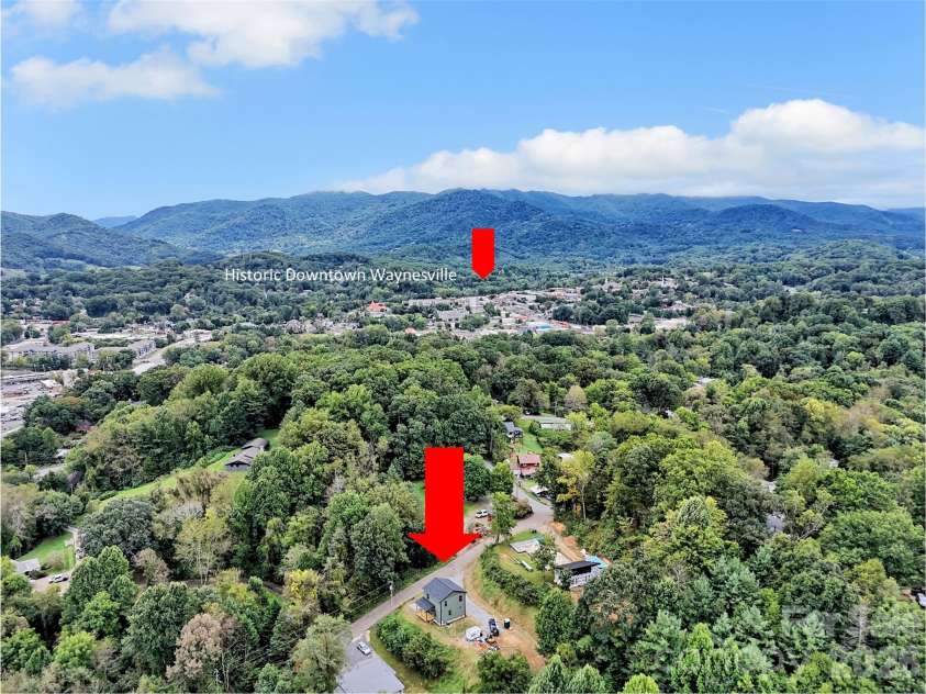 98 Mcelroy Street, Waynesville, NC 28786.  MLS# CAR4428599, YatesRealty ID 53145. 