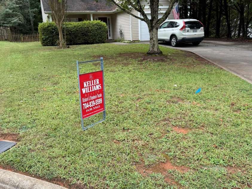 2320 Chantilly Court, Kannapolis, NC 28081.  MLS# CAR4428392, YatesRealty ID 53146. 