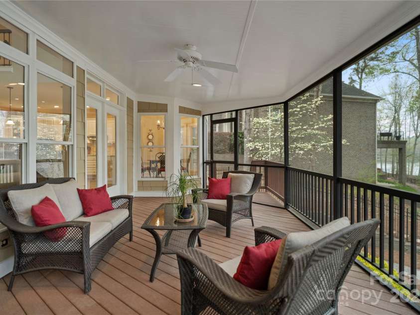 2228 Metcalf Drive, Sherrills Ford, NC 28673.  MLS# CAR4241174, YatesRealty ID 5315. 