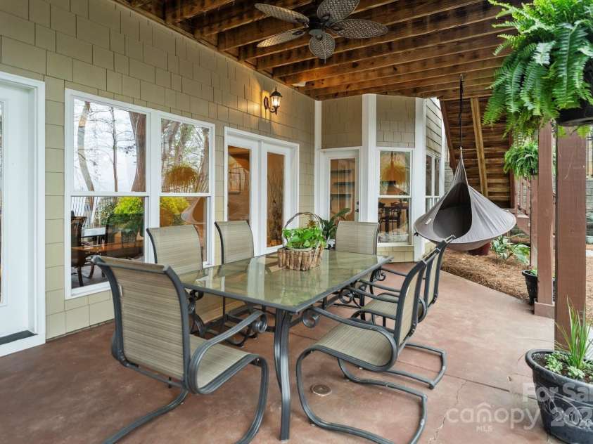 2228 Metcalf Drive, Sherrills Ford, NC 28673.  MLS# CAR4241174, YatesRealty ID 5315. 