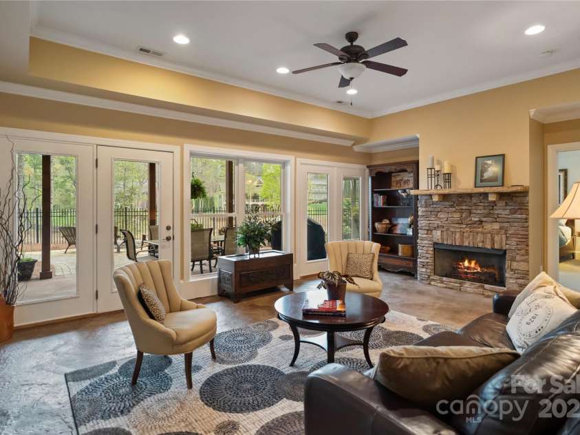 2228 Metcalf Drive, Sherrills Ford, NC 28673.  MLS# CAR4241174, YatesRealty ID 5315. Lake Level Living Room