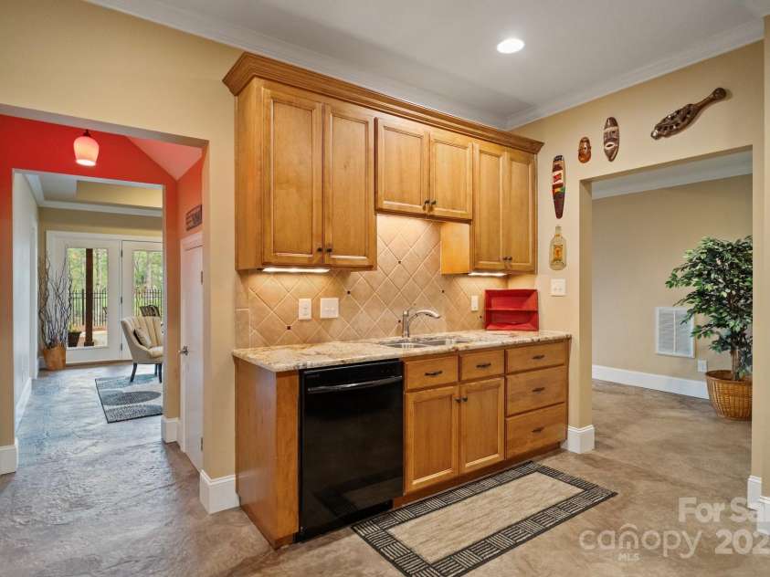2228 Metcalf Drive, Sherrills Ford, NC 28673.  MLS# CAR4241174, YatesRealty ID 5315. Secondary Kitchen